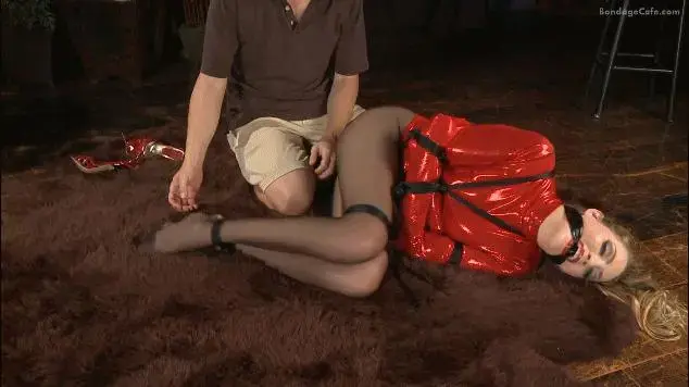  0643-m4v - Sara Liz -iPad Sara is stuck in her straightjacket on the sheep skin rug. Her long legs are plastered together with rope. Her protests are muffled by her cleave gag. Her crotch rope is sooo tight! Especially when Jim tickles her and makes her squirm. A fabulous tickling and struggling clip!<br><br>960 x 540 m4v format for iPad<br><br><span style='color:#b0b0b0;'>[隐藏文字，购买后可见]</span><br><span style='color:#b0b0b0;'>[隐藏文字，购买后可见]</span>