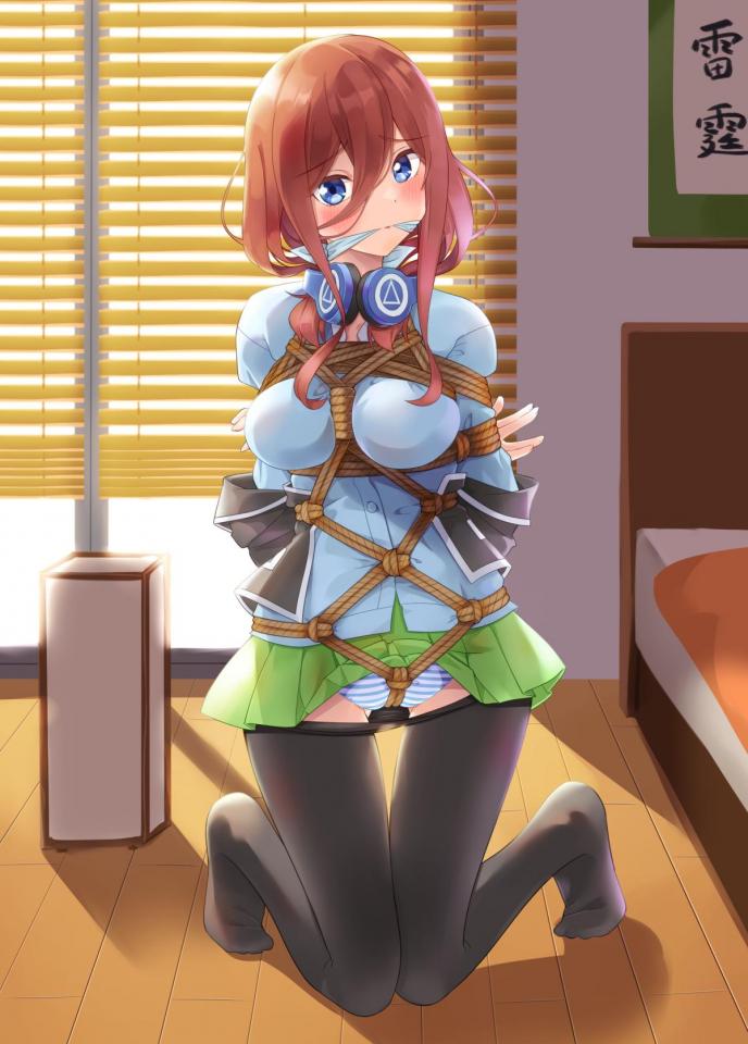 村云かなた画廊5 [Pantyhose,Sailor suit,Tortoise shell tie,Gag,England student uniform]