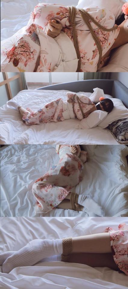 【和服叶子】要试试把我绑在海景小屋的床上陪你看海吗 我才不会同意呢！一定会挣扎不让你安心看风景的！这次到海边去玩了，感觉和服跟这个海边小屋的风格还是很搭喔。本来我也想好好欣赏下窗外的风景的，结果眼睛也被蒙起来了(￢︿̫̿￢☆)生气<br>ps：依然会以比较低的售价出售，如果想要更多支持叶子的话可以加入赞助计划或者赞助服装喔（私信给我你的扣扣，我看到的话一定会回复你我收到了然后加你喔，如果没有回复说明有什么原因我没看到喔，被屏蔽或者干嘛的），叶子会非常感激的~赞助会有每期gif精选小福利
