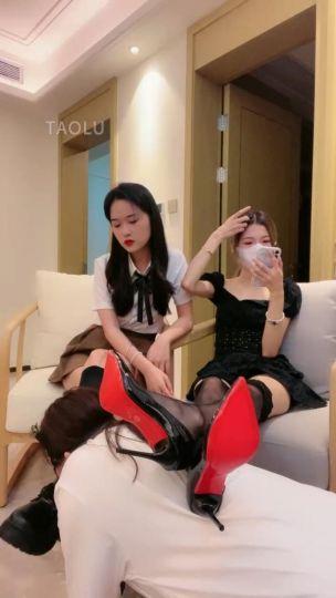 【汐月S】和希希子双主T小废物母狗，舌头没停过  【汐月S】和希希子双主T小废物母狗，舌头没停过 <br>创作;【汐月S】<br><span style='color:#b0b0b0;'>[隐藏文字，购买后可见]</span>