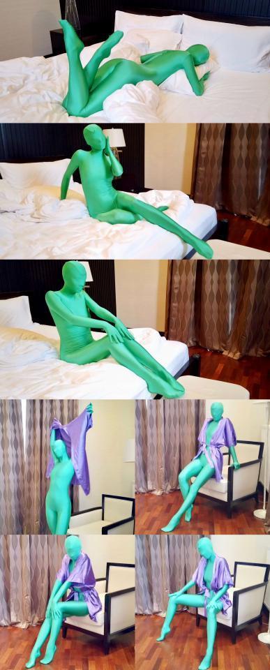 [W’sH]——Masha——荧光绿zentai——恋物清晨 又是一个穿着zentai睡了一晚上醒过来的早晨。<br>玛莎习惯性的在床上摩擦了起来，抚摸自己的身体，双腿，脖子，是那么的丝滑，zentai真的是恋物淫娃的标配。<br>玛莎在床上自己孤芳自赏的摆着pose，真是个搔首弄姿的小表子。<br>她下了床，穿上了紫色睡衣，做在凳子上爱恋的抚弄着自己的zentai长腿<br>“我的长腿在zentai的包裹下真是细长淫荡呢！”玛莎心想着，起身推开了浴室的门......<br><br><br><br>注：<br>W'sH 工作室<br>专注于zentai、紧身衣、spandex、丝滑光泽衣物、乳胶、睡袋、捆绑、锁链……等一系列恋物拍摄。<br>清一色欧美模特，高颜值，好身材。<br>单女、女女、三女应有尽有，各种玩法层出不穷。<br>拍摄手法极具艺术性，作品极具收藏价值。<br><br>注：<br>已取得W'sH工作室的代发授权，并已提交给管理员。<br><br>注：<br>价格我已协调W'sH，给中国的粉丝们争取了能够接受的价格。<br>若是还觉得贵，请自行参考C4S上的价格。<br><br>注：<br>很抱歉，不支持定拍。<br>可私信提出建议，我会帮助转达。