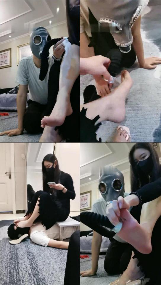 【猫神大人】超级原味控制专场 面具 袜子 臭脚 【猫神大人】超级原味控制专场 面具 袜子 臭脚<br>原创者：套路直播<br>购买地址<span style='color:#b0b0b0;'>[隐藏文字，购买后可见]</span>