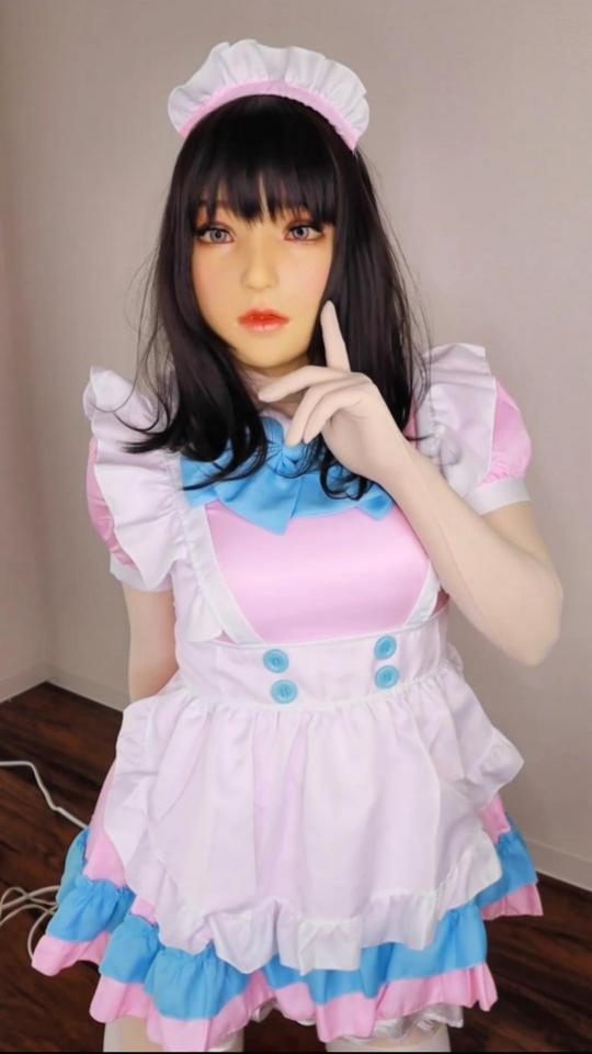 Japanese kawaii Maid &amp; hand massager video　夢カワメイドさん電マオナ fantia的生体人形~LivingDoll~ (生体人形~LivingDoll~)<br>2022.5.23 1000日元档视频<br>It is a video of the Living doll wearing the japanese kawaii Maid Uniform<br>She masturbates using a hand massage machine.<br><span style='color:#b0b0b0;'>[隐藏文字，购买后可见]</span><br>今回は夢カワメイドさんでの<br>フィメールマスク、電マオナニー動画です！<br>地址<span style='color:#b0b0b0;'>[隐藏文字，购买后可见]</span>
