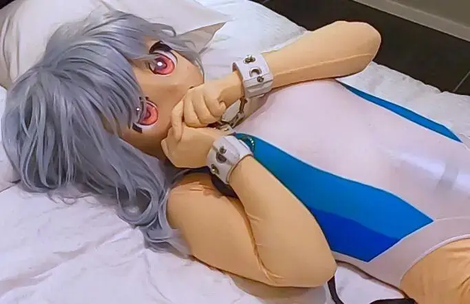 電マ2本攻め① みかんのおもちゃ箱 (みかん)<br>フェチのおもちゃ箱<br>着ぐるみやラバーで、フェチな格好やシチュエーション撮影の活動をしていきます。<br>扱う方向性は基本、成人向けになります。<br>電マ2本攻め①<span style='color:#b0b0b0;'>[隐藏文字，购买后可见]</span>
