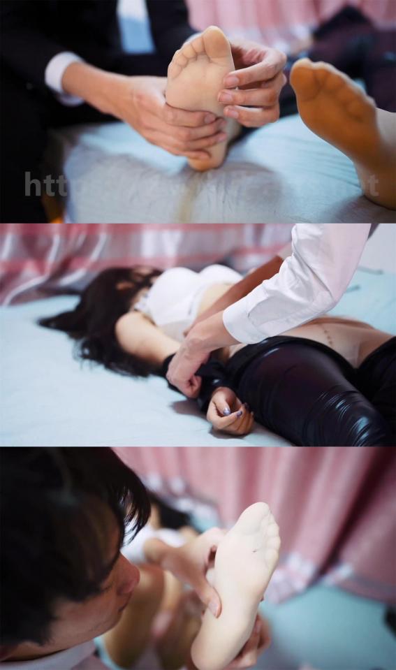 【D-ARTS】美艳女特工盗取资料反被俘，惨遭玩弄丝袜脚 【D-ARTS】美艳女特工盗取资料反被俘，惨遭玩弄丝袜脚<br>原创者：D-ARTS<br>购买地址<span style='color:#b0b0b0;'>[隐藏文字，购买后可见]</span>