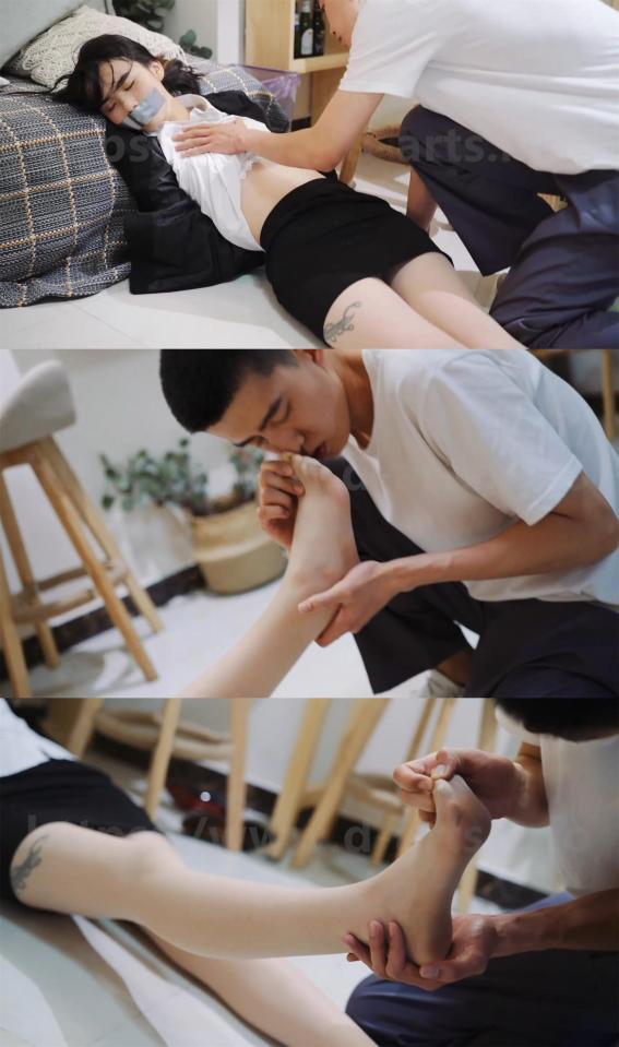 【D-ARTS】恋足癖绑架OL业主玩丝袜脚（原版） 【D-ARTS】恋足癖绑架OL业主玩丝袜脚（原版）<br>原创者：D-ARTS<br>购买地址<span style='color:#b0b0b0;'>[隐藏文字，购买后可见]</span>