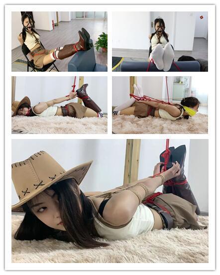 特殊计划之牛仔悬赏令 得意客私人订制。模特雨辰，颜值高，演技好，柔韧性好，值得观看。剧情介绍：老板收到一条悬赏令，悬赏惩恶扬善的牛仔雨辰。随后雨辰开到店里，被老板设计抓住，全身搜索（摸全身），接着上身直臂缚驷马捆绑吊起，用多张纸巾揉成一团塞入嘴里，再给她戴上口球。女牛仔只好呜呜呜的挣扎想要逃脱，却只能做无所谓的挣扎（模特挣扎剧烈，喜欢挣扎的不容错过，容易冲）。老板再次出现，这次他带来了马具口球，给雨辰戴上后，让她说话，确定她只能含糊不清发出声音呜呜呜后，用戒尺和齿轮玩弄她。刚开始老板问她，爽不爽。女牛仔含糊不清说：不爽，还骂人。这让老板恼羞成怒，加大攻势，坚持不住的雨辰只好含糊不清说着：爽爽，呜呜呜。老板拿着戒尺来到她面前，用戒尺托着她下巴让她抬头，然后让她求饶，牛仔呜呜呜求饶，这让老板更兴奋，打算再换个法子玩玩她。镜头一转，女牛仔雨辰身子被捆绑在椅子上，老板脱了她的牛仔靴子后，将她的脚捆绑在沙发上，马具口球玩弄一会后，又给她换上骨头口球，接着玩弄双脚，雨辰只得扭动脚趾，动都动不了。骨头口球的呜呜呜声，老板听腻了，又拿来毛巾堵住她的嘴巴，绳子勒上，在交叉贴上红绿色肌肉贴，接着挠脚心，全身，还拉股绳，牛仔呜呜呜，老板也玩累了，将她捂晕，然后用一个痛苦姿势将她绑在柱子上，接着用粉白麻叶袜子揉成一团横着塞入她的嘴里，接着白色绷带缠绕封住，再用黄色胶带封上嘴巴，留女牛仔原地挣扎并呜呜呜。百度云解压下载画质更好，有惊喜。<span style='color:#b0b0b0;'>[隐藏文字，购买后可见]</span>