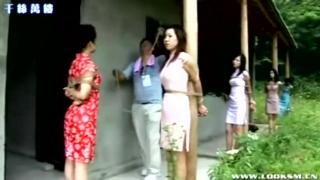 千丝万缕  天池外拍下集（金币区） 片名：天池外拍下集<br>模特：如嫣 沙曼 惜贝 美艳 菲菲 伊娜<br>剧情：户外片 清晰度差 随便截几张图