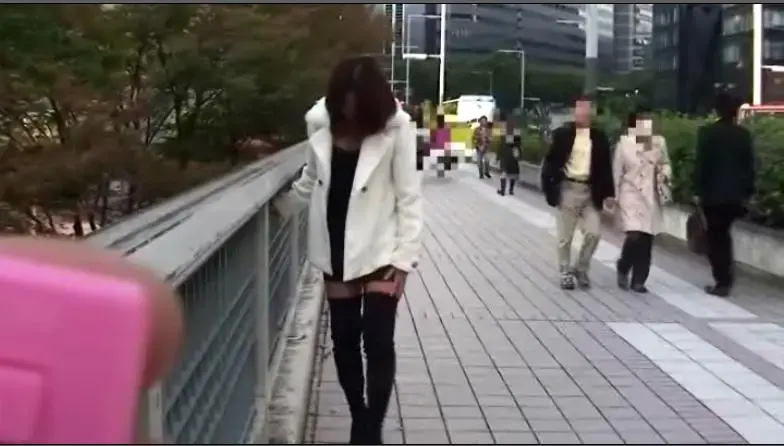 最強 人妻調教日記 エロブーツ奴隷 みれい 公开与穿着靴子的人妻凌辱调教约会。在人来人往的街道上，遥控振动的羞耻散步一点一点地暴露出痴态。<br>番号：<span style='color:#b0b0b0;'>[隐藏文字，购买后可见]</span>