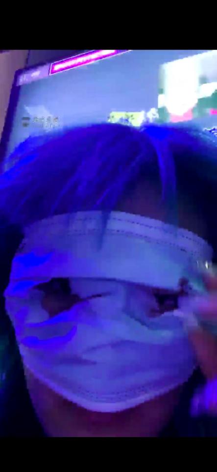 安蔓M两个新开发素人歌厅夜店37分钟 安蔓M两个新开发素人歌厅夜店37分钟<br> 安蔓M 两个新开发素人歌厅夜店37分钟<br>KTV调教开发素人，内容可看截图