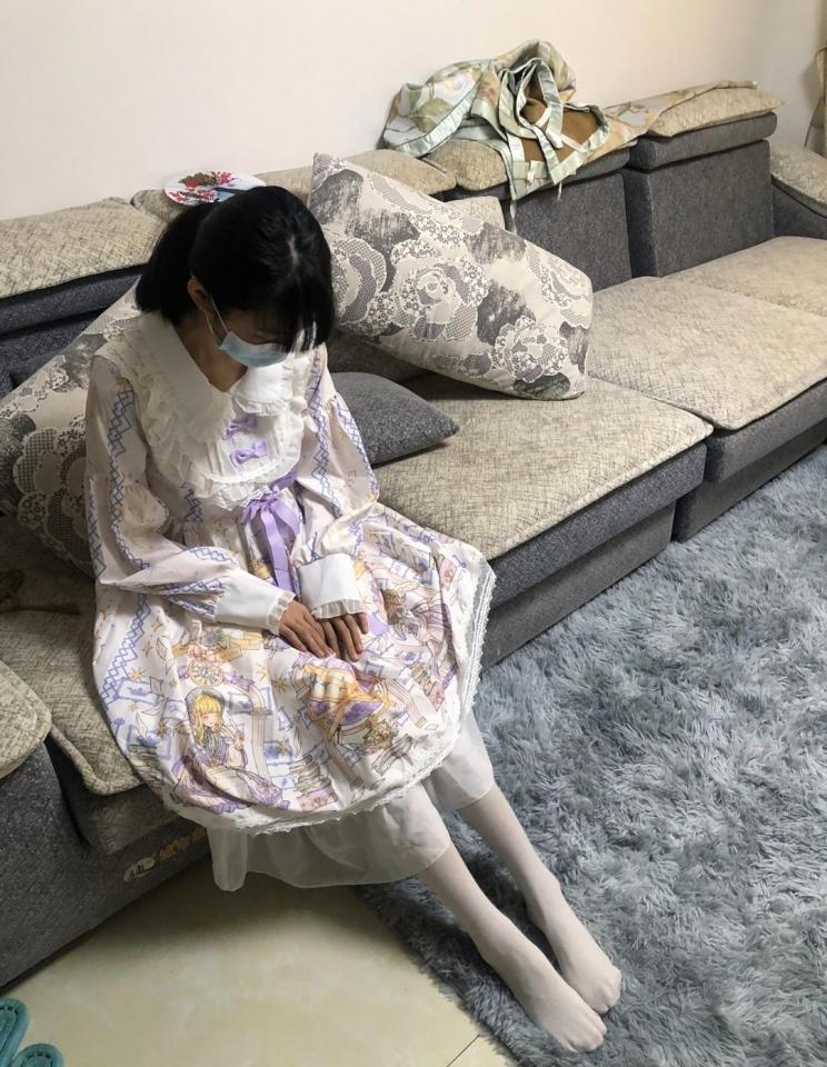 【新月原创】【红豆 玉箫】洛丽塔jk黑白双丝 驷马蒙眼口球堵嘴 猜拳输的被对方绑一根绳子 站内众筹中也请多多支持！ - 视频已发布！视频原味、约绑攻略有售直接滴 QQ: 629374436! ! ! 本工作室正式启动会员优惠折扣方案 ， 请有兴趣的同好加 Q详询。定制图片小视频价格优惠～～