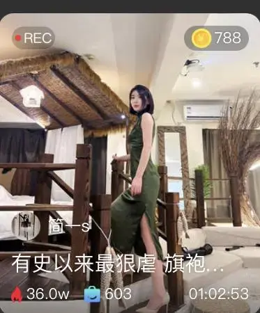 【简一】有史以来最狠虐   旗袍束缚 【简一】有史以来最狠虐   旗袍束缚<br>原创者：简一<br>有史以来打的最狠 奴已心碎 滴蜡 肉丝踩踏 深喉 耳光抽打