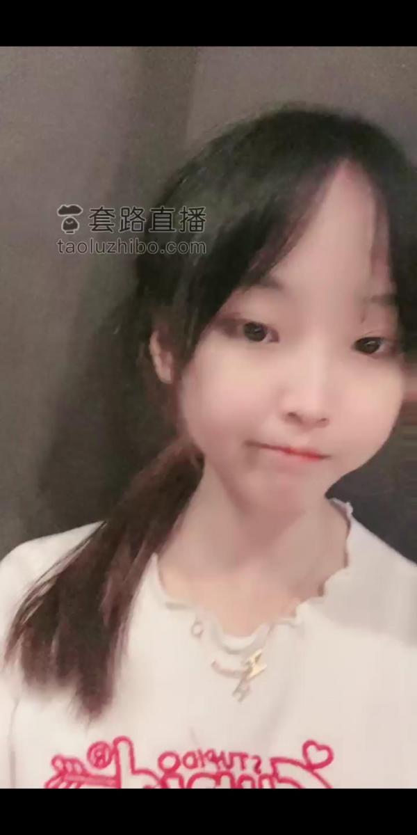 双奴伺候主人【悦主】 套路悦主调教双贱狗，温柔引导，耳光口水羞辱                                      可爱的女主人玩弄贱cu