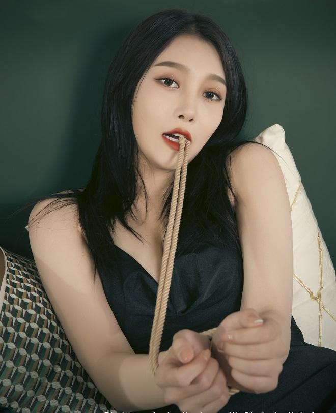 [Ligui丽柜] 2022.08.01《寂寞时光-下》团子  [Ligui丽柜] 2022.08.01 HD视频《寂寞时光-下》团子<br>原创者:丽柜<br>丽柜团子最新丝袜美足自缚大作 喜欢的多多支持