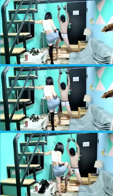 燃！小鱼女神运动背心高跟长靴+铆钉鞋金蹴爆裆踢出血 燃！小鱼女神运动背心高跟长靴 铆钉鞋金蹴爆裆踢出血<br>创作：小鱼女神<br>描述：小鱼女神的又一开山之作，运动背心牛仔超短裤高跟长靴 铆钉鞋金蹴爆裆踢出血！（完整版加入华伦天奴攻速鞋）。本片全程踢裆无尿点，今天小鱼女神心情不好，于是，女神便把自己养的一条废物，放出来吊着，用来玩弄发泄。女神控制垃圾在调教室内，限制人身自由的同时双腿也被强制叉开，丝毫没有把废物当人对待，毫不留情，12cm高跟漆皮长靴，抡起脚就玩命地踢，全然忘记了他还是个人，只顾自己玩爽，穿着各式高跟的玉足狠狠的轰炸贱狗狗裆！踢裆的力度越来越大！没有丝毫水分！每踢一下M男就呻吟一声！忍不住姐姐也不会停下来，只能一直受着每一下重锤。直到小鱼女神换上斩男之鞋--铆钉鞋时，垃圾的下面最终还是没能守住最后的防线，扛不住小鱼女神玉足的摧残，一丝丝鲜血透过短裤缓缓向外渗出。但能怎么办呢？？？这压根并不会引起小鱼女神的怜悯，甚至还嫌弃M男裆部的血弄脏了自己的脚，随即而来的是更加凶残的踢。全片都是残忍踢裆，一下比一下猛，丝毫不顾忌M男的感受，本片最大的亮点是M男被姐姐的凶残踢裆踢怕时的表现，双腿瑟瑟发抖，汗立鸡毛，颤颤巍巍。身体一边往后缩一边不受控制地抖。还有姐姐猫抓老鼠时的那种戏谑，明明能一脚准确踢中M男的等等，但却故意在M男面前比划着自己的美足，仙女鞋子放在低贱的狗裆上，高贵与卑贱的两极对比在此刻展现的淋漓尽致。在即将踢中M男的等等时及时收住脚，把M男吓到两腿一直发抖的同时精神压力也直接拉满！在M男稍不留神的时刻又狠狠的踢了过去……