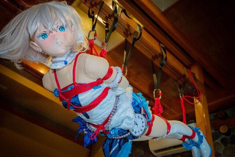 【kigurumi】アイドルマスター 女装子が全身緊縛されて拷問、快楽責めを受ける1(こみこ) 作者：こみこ♂<br>上传时间：2022-08-19<br>稍后我会发一部预览版视频供大家参考。<br>这一部延续了之前的高水准发挥_(:з」∠)_，如果销量还不错的话我把这个系列的另一部也搬运过来。