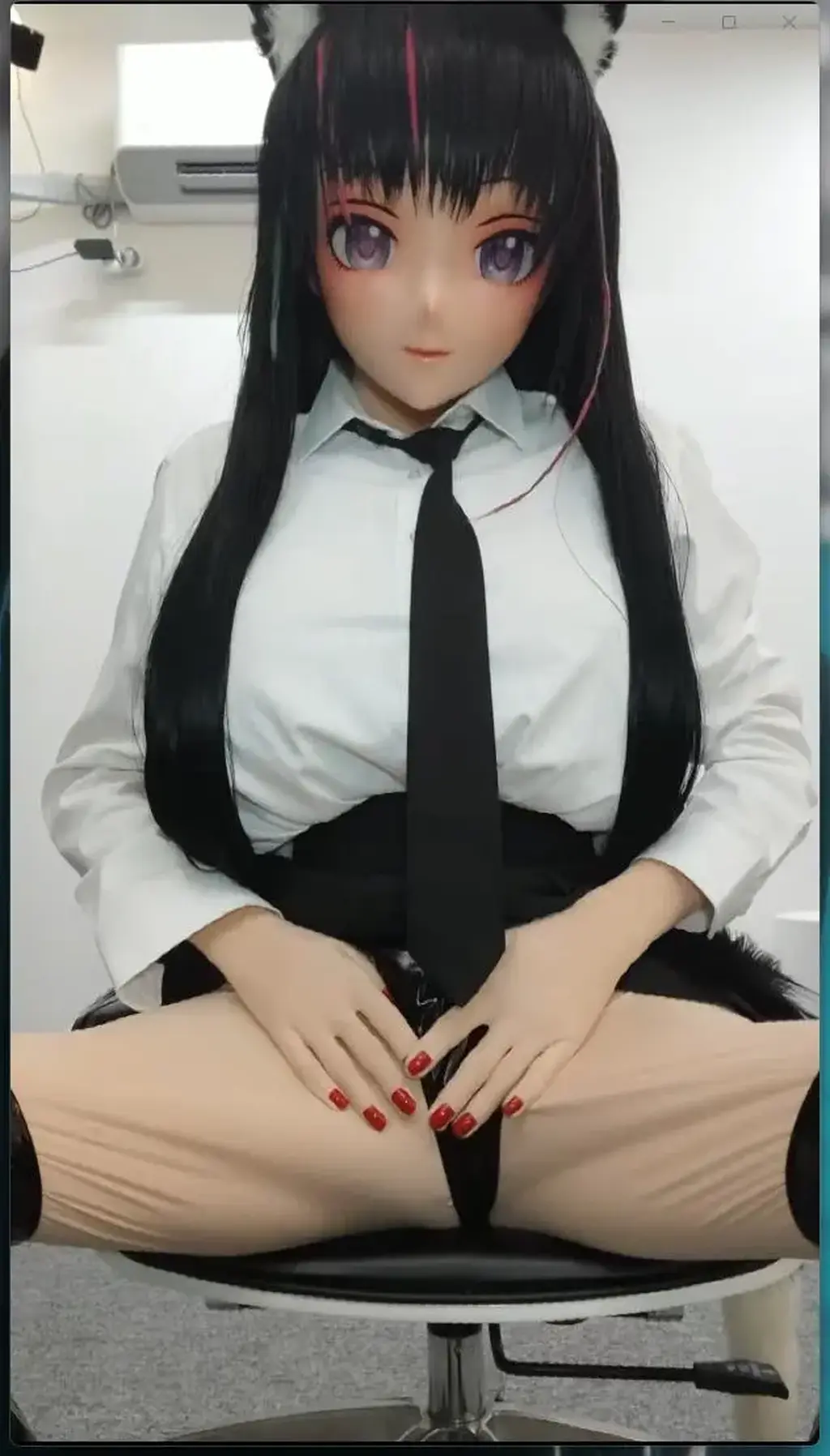 胶衣猫娘Kigurumi忘记公布的视频 这段时间因为沉迷VRChat那边所以Kigurumi这边的内容就基本停滞了，毕竟像是协助别人修改模型或者别人付费找我修改模型都非常的有趣，而且瑟瑟的时候可以和同道中人在一起，而现实就不太方便了。不过有一点我可以确定的是长期坐在电脑前折腾这些东西还是很伤身体的，之前经常听到别人说玩ZX([X_X])会变傻，但那仅仅是一段时间内的罢了就像没睡醒一样，而做这些事除了加速猝死以外我觉得还是玩SM更安全一些。