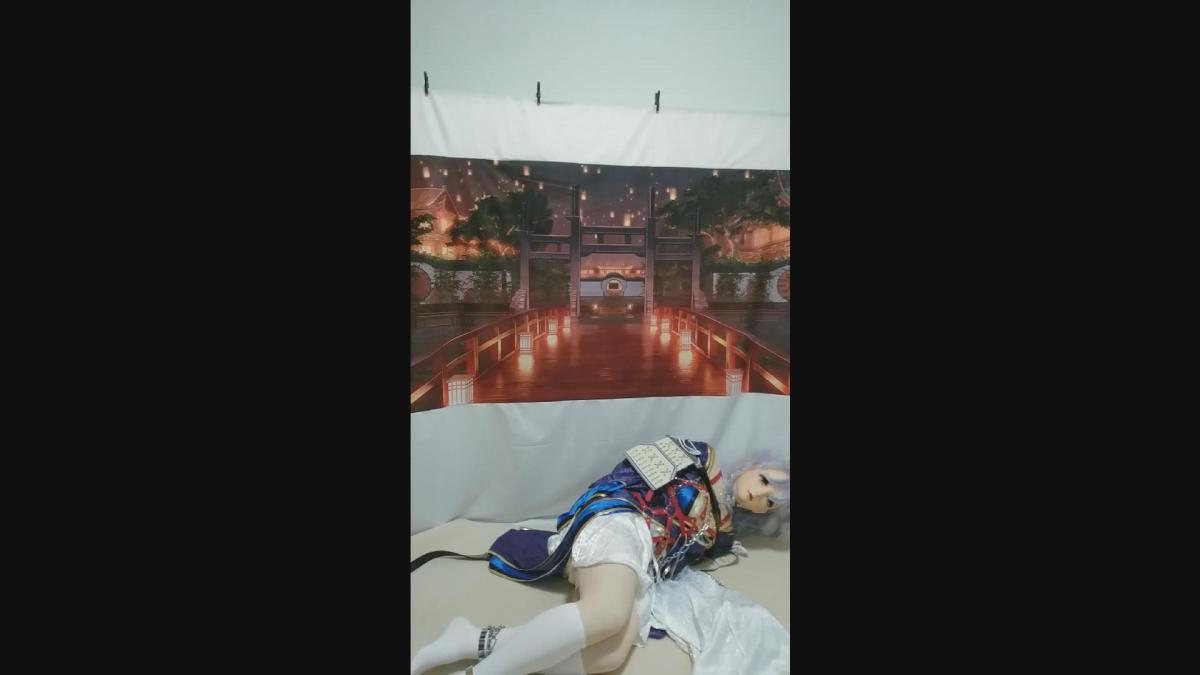 碧蓝航线-信浓（鵗）cos试镜+镣铐与皮革拘束 由于实在是喜爱信浓这个角色，因此本指倾力cos了信浓，并且进行了初步的束缚尝试。虽然并不复杂，保证不会让大家失望！