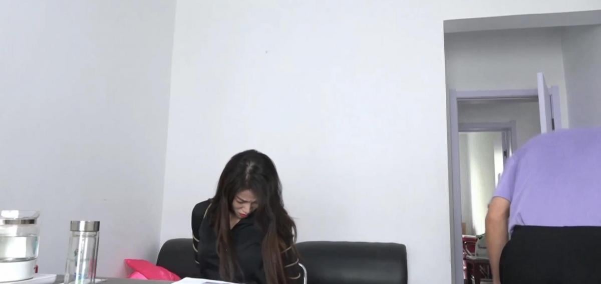 被调查的美女经理456集合集 (这是发布过的视频合集哦，不是新剧情，有购买过的不需要在购买啦)相比较于第一部的内衣剧情，后三集的拍摄并没有什么亮眼的地方，新剧情的话提供视频的小伙伴最近也在弄合集，不过新剧情应该就在这段时间会拍摄的～