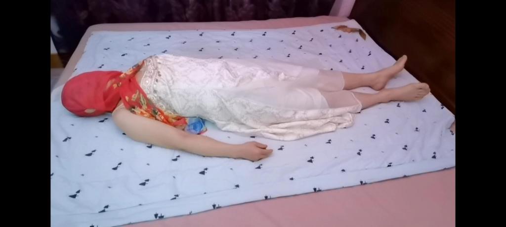 棉被包裹木乃伊 小奴被做成木乃伊之后被厚厚的棉被包裹过夜......小奴可以吗？....