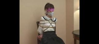 紧缚放置调教 日本 妹子被捆绑在椅子上还被td折磨