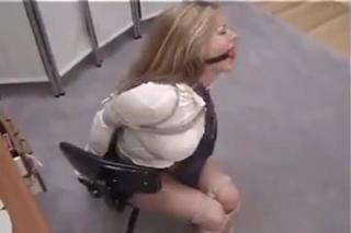 束缚第三篇 三美人缚一美
