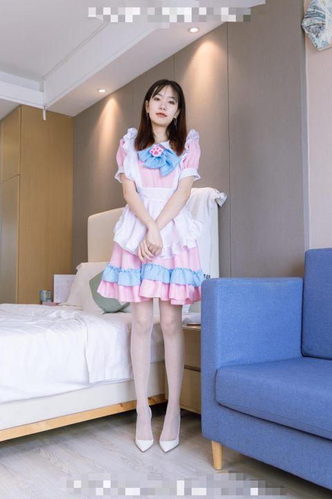 袜啵啵154期：小甜豆-两双高跟鞋、珠光白丝（脚尖透明款）、女仆装 袜啵啵154期：小甜豆-两双高跟鞋、珠光白丝（脚尖透明款）、女仆装<br>原创作者：袜啵啵<br>袜啵啵当家模特小甜豆穿着女仆装搭配两双高跟鞋搭配白丝展示美足美腿，很棒的一部片子