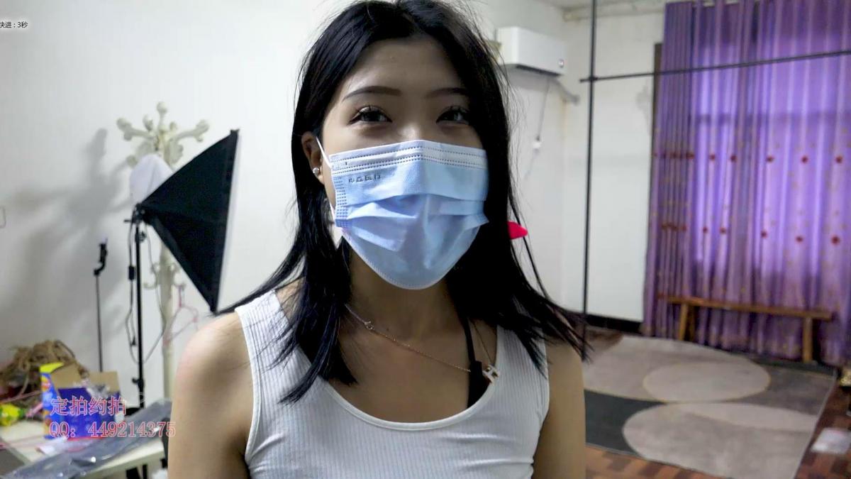 【子衿原创】菲菲的镣铐口水收集，鼻钩，带镣铐口球做家务，闻自己口水和沾满口水的口罩 百度下载解压密码：zjsy,子衿工作室向全国绳艺爱好者提供：体验绳模捆绑服务，绳模全国可空降、绳艺作品销售、作品定制等，约拍订拍请联系Q449214375 微信happiiny