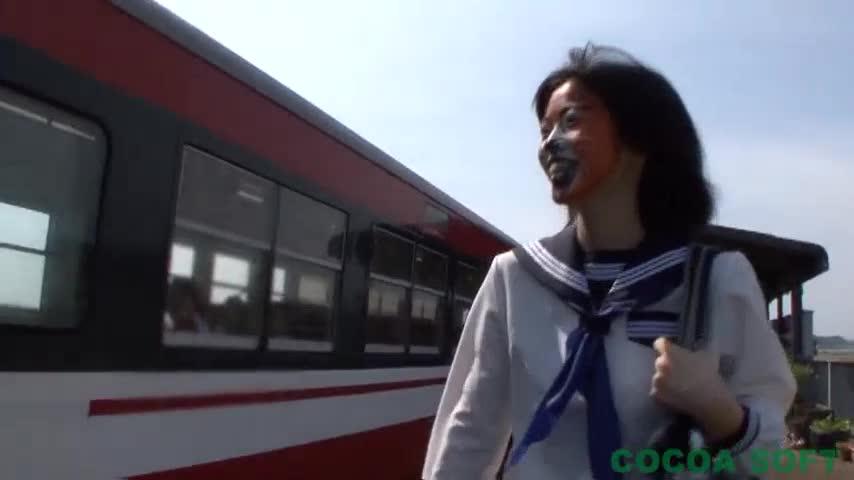 Animal Face Painting Girl Cocoasoft在Talaat上发布的动物面部彩绘，日本JK（JK服，死库水）的散步影像。<br>レーベル: COCOA SOFT<br>商品番号 <span style='color:#b0b0b0;'>[隐藏文字，购买后可见]</span> <br>映像サイズ: 720×396<br>データサイズ: 205MB<br>収録時間: 14分40秒<br>ポイント: 100<br>在庫: 在庫あり<br>¥1,100円<br>価格(税抜): ¥1,000円<br>使用可能ポイント: 1000<br>この作品は、イメージビデオで、アダルトな内容は一切含んでおりません。<br>アニメルフェイスペインティングした、女子高生のお散歩映像です。<br>イメージビデオの為、音はミュージックのみ収録競れております。