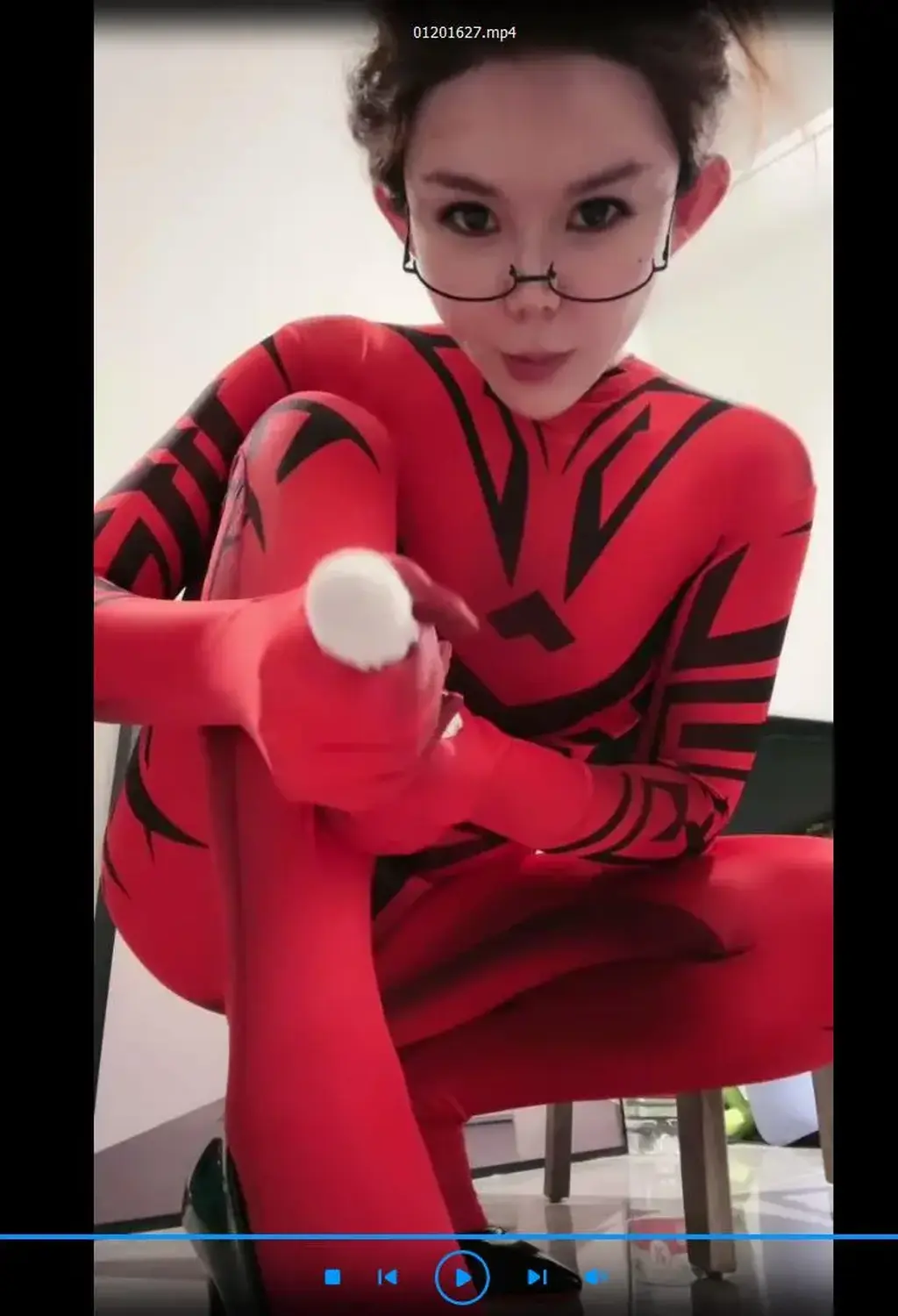 【欣妍大大O】推荐入拍手CD萎娘TS榨×5鲸 标题  【欣妍大大O】推荐入拍手CD萎娘TS榨×5鲸<br>原创者 【欣妍大大O】<br>剧情 美丽的欣妍女王第一视角诱惑调教，希望大家喜欢