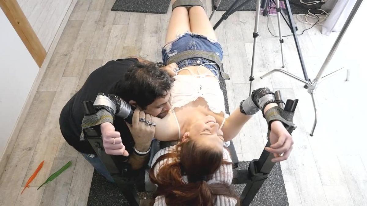 THE TICKLISH WEAK POINTS : 01 - PAIGE'S NECK &amp; UNDERARMS Here is the Part 01 of her punishments with a merciless neck and underarms tickling till she goes nuts.<br>The underarms immobilization is perfect and she absolutely can't move at all while the tickler's fingers run on the super sensitive skin.<br>Paige can't stand to be tickled and she really loses her mind all the session.<br>She has her ultra sensitive underarms licked for the first time and it tickles more than she imagined.<br>This beauty is crazily ticklish all over and this special focus session is really too much for her