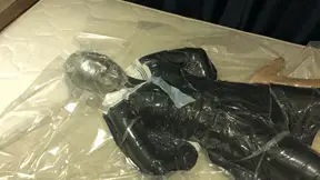 【cc工作室】四部打包 四个愿望一次满足 cc工作室至今为止四部打包大促，原价80现价60，因上条链接未加密失效特此重新发出，已购买之前视频的人如失效可 q要求重新补链接，以截图为准，欢迎大家购买<br>合集内容：第一发强高zx，第二发开腿强高sp 真空袋，第三发强高 长时间真空袋拘束，第四发绷带k9木乃伊放置强高昏迷 电击<br>另外cc工作室招广州周边模特， qq1968830724<br>大家可以看看众筹，现开始众筹暑假超长时间tj<br><span style='color:#b0b0b0;'>[隐藏文字，购买后可见]</span>