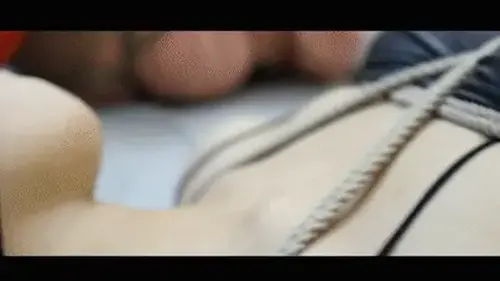 【半岛束艺台】【矢崎】【泽爱】YT1925 第二代空姐上道篇 ◀绳艺作为一项体育运动，该来的迟早是要来的，嘻嘻哈哈完了两天的小空姐们终于上道了，无敌的青春，有力的肢体，还有容易把隔壁大爷招来的大嗓门组成了这期逃亡游戏。<br><br>㊙【解压密码】peninsula2018,修改后缀名mp4,勿在线观看<br><br>➡【半岛束艺台】不做精品只做生活，用镜头记录真实绳艺，纯净捆绑，健康游戏！为每一个热爱捆绑的朋友展示最纯粹的绳艺，为每一个顾客用心打造属于您的专属作品。<br>✅主页:https://linzijun.app/@BDTV<br>✅QQ:2245148409<br>✅微信:peninsulastudio<br>✅推:@PENINSULABDTV6<br><br>业务咨询秒回，闲聊看心情，色情勿扰。<br>