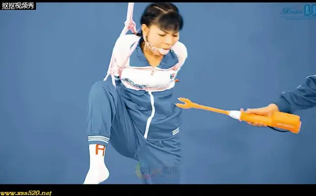 （xiao素素）思思校服 纯享版(续) ☆☆☆☆☆☆☆☆☆☆☆☆☆☆☆☆☆☆☆☆☆☆☆<br>时长：00:41:45<br>☆☆☆☆☆☆☆☆☆☆☆☆☆☆☆☆☆☆☆☆☆☆☆<br>下载说明：解压密码 whwdzgwajjxss123<br>网盘下载：高清1080P<br>压缩格式：.7z<br>请勿在线解压，请下载至本地后解压观看，谢谢支持<br>☆☆☆☆☆☆☆☆☆☆☆☆☆☆☆☆☆☆☆☆☆☆☆<br>感谢支持，订拍联系qq：1487615606 3147195239<br>☆☆☆☆☆☆☆☆☆☆☆☆☆☆☆☆☆☆☆☆☆☆☆