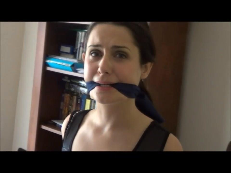 TILLY McREESE HIT AND RUN FOR SEXY LEGGY LADY FULL VIDEO SEXY TILLY GETS TIED UP AND GAGGED BY THE GUY WHOSE CAR SHE HIT. THE GUY WANTS TO TEACH HER A FEW LESSONS WITH ROPES AND GAGS, TILLY WANTS OUT OF THE ROPES AND HIM OUT. WHO WILL WIN?