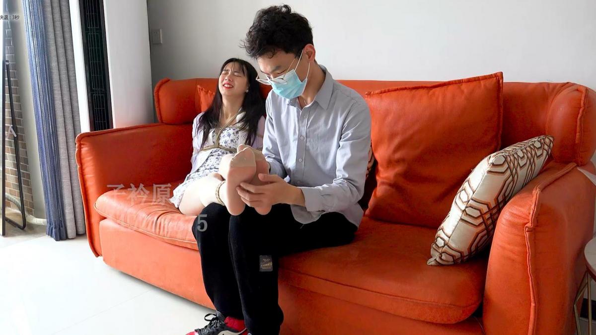 【子衿原创】琳琳碎花裙肉丝高跟紧缚外出 驷马TK挠痒挠脚心折磨 百度下载解压密码：zjsy或者ZJSY,子衿工作室向全国绳艺爱好者提供：体验绳模捆绑服务，绳模全国可空降、绳艺作品销售、作品定制、视频网调、原味等，另外本店招募绳模，合作伙伴。约拍订拍请联系Q449214375 微信happiiny