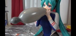 [patreon] Miku RCR 作者 : kigluka