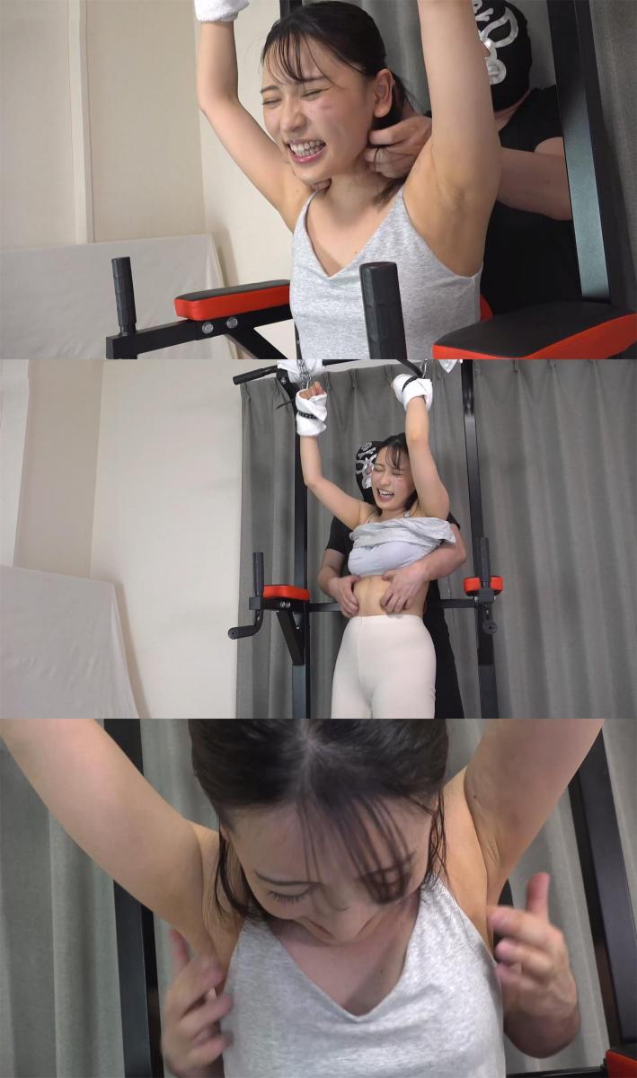 《M/F》紗々原ゆりちゃん『あ、ヤバいヤバい、ムリムリムリムリ―!!!』超絶ワキノシタくすぐり【立位】 番号<span style='color:#b0b0b0;'>[隐藏文字，购买后可见]</span><br>初めは立ち高速で全身くすぐり<br><br>ソフトにくすぐるだけでもかなり笑ってくれます<br>特に脇腹が激弱です<br><br>それでも頑張って耐えてくれています<br><br>しかし電動歯ブラシで首をくすぐると<br><br>きーーーきゃー！！<br><br>耐えられなかったようですw<br><br>ここから全身くすぐりに戻ってからも爆笑w<br><br>さらに服をめくり、素肌で脇腹をくすぐります<br><br>ぎゃははは！<br><br>苦しそうです<br><br>今度は腋の下です<br><br>ここも弱w<br><br>体を必死に逃げようと体をクネクネさせています<br><br>逃げられませんが<br><br>最後は3人がかりでのくすぐり<br><br>なすすべなく絶叫<br><br>最後は、、、<br><br>終わったふりからの2人がかりでの復活くすぐり<br><br>最後のインタビューは涙目でした<br><br>お楽しみください