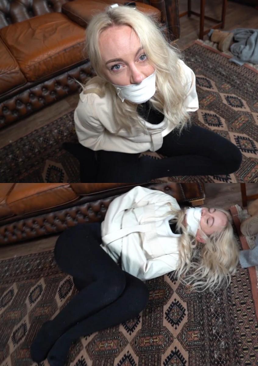 2178 Chloe in Supervillain Tights Audition 克洛伊被要求成为一个超级反派。她穿着一套尼龙衣服，戴着手铐，但他们不会把她抱得太久。接下来是紧身衣。这样比较安全。包装微型泡沫塑料完成了这项工作。去精神病院！Chloe has been asked to be a supervillain. Wearing a nylon outfit she is cuffed, but they dont hold her for long. Next is the straitjacket. thats a bit more secure. Wrapgag microfoam finishes the job. Off to the asylum!