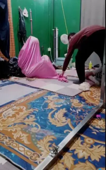束美影视剧情 兰兰月月双人驷马紧缚装袋 束美影视剧情 兰兰月月双人驷马紧缚装袋<br>创作;束美影视剧情<br>描述：束美影视剧情 兰兰月月双人驷马紧缚装袋，喜欢的请大家多多支持一下吧