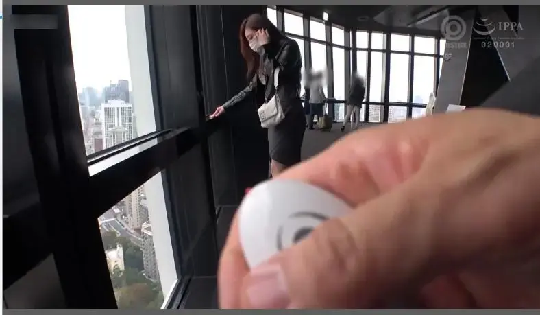【プレステージ】最高の愛人と、最高の中出し[X_X]。 67 Gカップ艶やか豊満ボディ (中文字幕对白)人妻女下属与已婚的上司不伦中。放入遥控玩具的身体发热，本能地贪图快乐。<br>番号：<span style='color:#b0b0b0;'>[隐藏文字，购买后可见]</span>