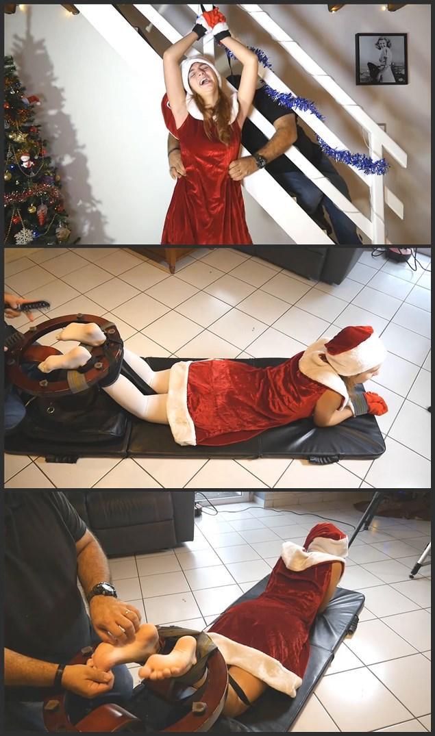 FINAL PART OF SANTA'S STEP-DAUGHTER TICKLE NIGHT - HD 圣诞老人的继女搔痒之夜的最后部分 - 高清<br> <br>这是 "圣诞老人的继女搔痒之夜 "的最后部分，在这个终极搔痒环节中，我们的圣诞礼物<br>在片段的前半部分，美丽的Lisabeth被挠在她的腋下，你将享受到美妙的<br>在后半部分，你将享受到精彩的袜子挠痒，这是前所未有的情况。<br>莉莎白的身体就像美女一样怕痒，她不断的笑声是真正的圣诞音乐，我们可以听一整晚。<br>整个晚上。<br>她的每一寸皮肤都很敏感，这个特别的片段将满足每个人的口味，包括腋下、侧面、尼龙鞋底<br>和光脚丫子的搔痒惩罚。<br>圣诞节总是很特别，特别是有这样一个怕痒的美女完全致力于我们的痒痒幻想。<br><br><br><br>FINAL PART OF SANTA'S STEP-DAUGHTER TICKLE NIGHT - HD<br> <br>This is the final part of Santa's Step-Daughter Tickle Night and for this ultimate tickling session with our Christmas gift<br>the beautiful Lisabeth is tickled on her underarms during the first half of the clip and you'll enjoy a wonderful<br>socks to bare tickling for the second half in a never before seen situation.<br>Lisabeth's body is as ticklish as beautiful and her continuous laughter is a real Christmas music we could listen<br>the entire night.<br>Every inch of her skin is sensitive and this special clip will satisfy every tastes with underarms, sides, nyloned soles<br>and bare soles tickling punishments.<br>Christmas is always special especially with a such ticklish beauty totally devoted to our tickling fantasies.<br><br><br><br><br>( ps:ft )<br><br><br>