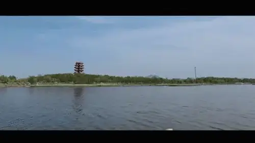 【半岛束艺台】【波雅】YT2006 2023春夏户外：羞羞的石头 ◀石头也会害羞你信吗？因为它今天不得不托着一只上身没穿衣服的美女晒太阳，也顾不上遛弯的大妈和钓鱼的大爷了。<br><br>㊙【解压密码】peninsula2018,修改后缀名mp4,勿在线观看<br><br>➡【半岛束艺台】不做精品只做生活，用镜头记录真实绳艺，纯净捆绑，健康游戏！为每一个热爱捆绑的朋友展示最纯粹的绳艺，为每一个顾客用心打造属于您的专属作品。<br>✅主页:https://linzijun.app/@BDTV<br>✅QQ:2245148409<br>✅微信:peninsulastudio<br>✅推:@PENINSULABDTV6<br>✅官方用绳:https://sm3guoji.taobao.com/<br>业务咨询秒回，闲聊看心情，色情勿扰。