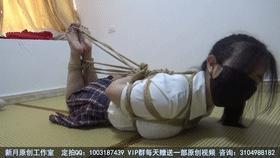 【佳怡工作室】【樱空】jk妹妹初绳裸足驷马被调教 新人妹子 请大家多多支持 好让妹子尝试更多尺度 【佳怡工作室】定拍视频QQ：1003187439 或者3451471253 【佳怡】<br>【出原味妹子】【佳怡】3451471253 【沐沐】3451471253<br>【琳媚】2512774782可以和妹子本人直接交流 沐沐、樱空 联系佳怡<br>【音频小说定制】也是找上面的妹子们<br>【其他业务】约绑攻略有售以及本工作室正式启动会员优惠折扣方案，请有兴趣的同好加客服妹子Q：3104988182<br>【赞助方案】69赞助最少赠送10部视频，98赞助最少赠送20部视频，198赞助最少赠送50部视频，价格相当优惠~妹妹初次绑绳充满了好奇，她被绑成驷马，大脚趾并拢捆住，看着她扭动着的小小身躯，令人垂涎三尺。加强稚嫩的玉足，我忍不住想要抚摸……
