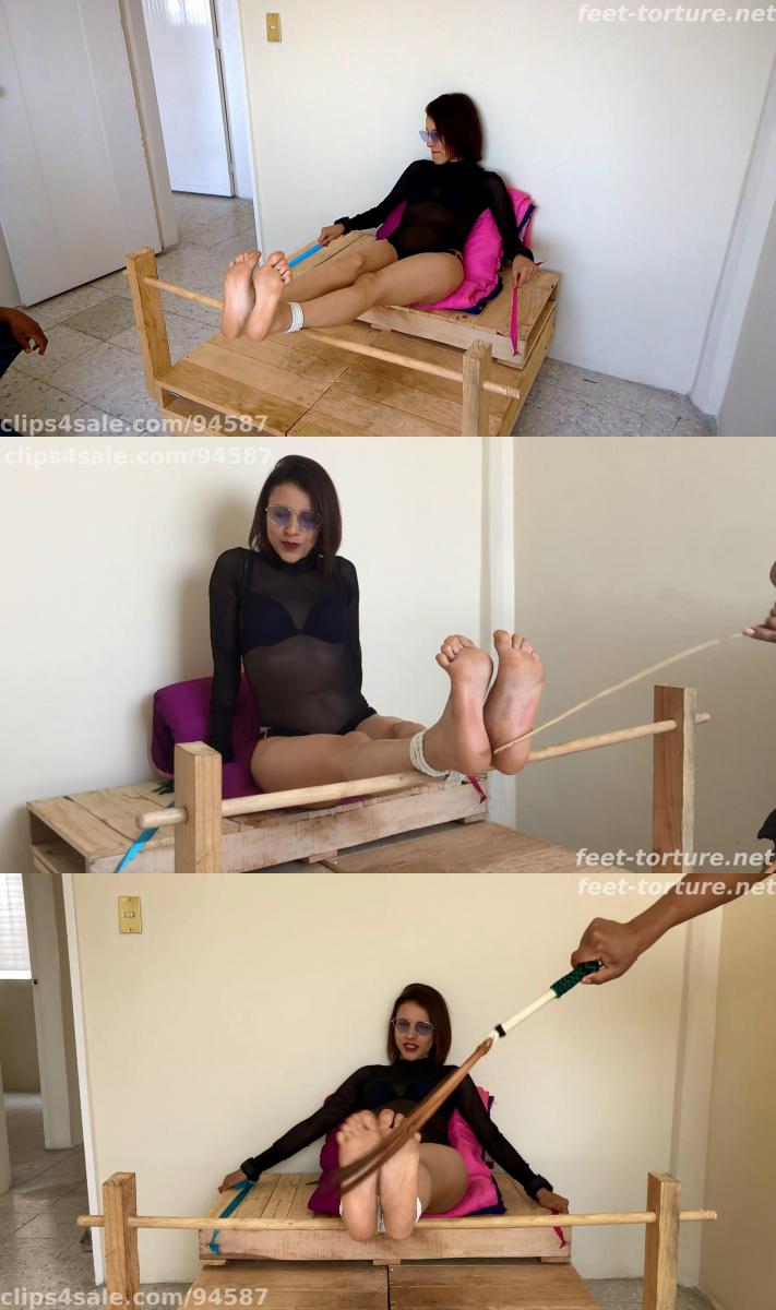  Latin Princess Carmen Bastinado Try-out Full video in 4K From: Feet Universe<br><br>Description:<br><br>Meet Carmen; an exquisite latina girl with bronze skin tone, beautiful feet -not too large, not too small- just the perfect size!<br><br>The background story of Carmen is a bit complicated, but what you must know is that it took me a bit of effort to convince her to appear in a bastinado video. In fact, if you look closely at her facial expressions through the video, you will notice what I think is a bit of remorse and shame, for having agreed to participate in such weird video!<br><br>She agreed to this bastinado session with the request that should be quite long. Since she traveled from outside the state to the shot, she didn't want to perform just for very few minutes and call it a day; she wanted to go the full ride. I told her that we could do that, but in that case I would go full-on on her feet, and it would become a real try-out session for exploring her masochist limits. She agreed to these terms.<br><br>So then, right from the beginning, I start with a medium-fast bastinado, and only with the harshest tools: the leather whips and the long thin cane. I also start increasing the bastinado intensity rather quickly. Carmen soon finds herself in a situation that she did not expect. She tries to keep a joyful, cheerful attitude during the whole session, but you can definitively see that she is actually is suffering a lot!<br><br>At several points during the session, she turns away her face. I don't know if because not seeing the whip hitting her soles helped her withstand the punishment, or maybe because she was having second thoughts about what she signed for, maybe regretting having accepted to this BDSM fetish video, and feeling ashamed for it. I've never seen any other girl doing that so much, though. One way or other, I had cameras covering all possible angles, and there was no escape for her to hide her suffering expressions to be sealed in digital video for eternity!<br><br>From time to time, and as way to give her very short breaks, I tickle her, or tease with tickling her. During the initial moments of the session, I do manage to get some laughs and giggles from her, but as the session advances she stops being so joyfully responsive to my tickle advances: you can definitively see that she is having a hard time, and it's not in the mood for laughs anymore!<br><br>But the most shocking thing is that, even though she probably was in hell, she still wanted to complete 40 minutes! We originally planed the session to be only 30 min tops, but she wanted to go for the extra ten minutes. I told her that if she insisted, the last minutes would be very hard; she agreed nonetheless. And so it was, as I did not have any mercy on her.<br><br>All in all, this ended up being one of our hardest -and longest- bastinado sessions ever. She twisted in the bondage as no other girl I've ever seen before. At one point during the last few minutes of the video, she even manages to reach and bite the blanket she was sitting on..spectacular! But the most amazing thing is that she actually wanted to keep going on and on! all while saying how amazed she was at the whole experience (in a sense of enjoyment) but also turning away her stare, in a mix of shame, remorse and suffering...<br><br>Quite an unique session.<br><br>Category: BASTINADO<br>Related Categories: CORPORAL BDSM, BAREFOOT, BRUNETTE, LATINA, FOOT FETISH.<br>Keywords: bastinado, foot torture, falaka, feet caning, foot canning, foot whipping, multicam, picture-by-picture, pip. <br><br>来自：脚宇宙<br><br>资料描述:<br><br>满足卡门;一个精致的拉丁女孩与青铜肤色，美丽的脚-不太大，不太小-只是完美的尺寸！<br><br>卡门的背景故事有点复杂，但你必须知道的是，我花了一点努力才说服她出现在bastinado视频中。 事实上，如果你通过视频仔细观察她的面部表情，你会注意到我认为有点懊悔和羞耻，因为同意参加这种奇怪的视频！<br><br>她同意这次巴斯蒂纳多会议的要求，应该是相当长的。 由于她从州外旅行到拍摄，她不想只表演几分钟就结束了，她想全程演出。 我告诉她，我们可以做到这一点，但在这种情况下，我会完全站在她的脚上，这将成为探索她受虐狂极限的真正尝试。 她同意了这些条件。<br><br>所以，从一开始，我就从一个中等速度的bastinado开始，只有最严厉的工具：皮革鞭子和长而薄的手杖。 我也开始增加bastinado强度相当快。 卡门很快发现自己处于一种她没想到的境地。 她试图在整个会议期间保持快乐，开朗的态度，但你可以明确地看到她实际上正在遭受很多痛苦！<br><br>在会议期间的几个点上，她转过脸来。 不知道是因为没有看到鞭子打在她的鞋底帮助她承受了惩罚，还是因为她对她所签的东西有第二个想法，也许后悔接受了这个BDSM恋物癖视频，并为此感到羞愧。 但我从没见过其他女孩这么做过。 不管怎样，我有摄像头复盖所有可能的角度，她无法逃避隐藏她痛苦的表情，永远被封在数字视频中！<br><br>不时，作为给她很短的休息时间的方式，我逗她，或逗她发痒。 在会议的最初时刻，我确实设法从她那里得到了一些笑声和笑声，但是随着会议的进展，她不再对我的挠痒痒的进展做出如此快乐的反应：你可以明确地看到她正在度过一段艰难的时光，而且不再有笑的心情了！<br><br>但最令人震惊的是，即使她可能在地狱里，她仍然想完成40分钟！ 我们最初计划的会议只有30分钟，但她想多花10分钟。 我告诉她，如果她坚持，最后几分钟会很难;她还是同意了。 所以它是，因为我没有怜悯她。<br><br>总而言之，这最终成为我们有史以来最难，也是最长的bastinado会议之一。 她在束缚中扭曲，这是我从未见过的其他女孩。 在视频的最后几分钟，她甚至设法到达并咬住她坐在上面的毯子。.太壮观了！ 但最令人惊奇的是，她真的想继续下去！ 虽然说她对整个经历感到惊讶（在一种享受的意义上），但也在羞愧，悔恨和痛苦的混合中拒绝了她的目光。..<br><br>相当独特的会议。<br><br>类别：巴斯蒂纳多<br>相关类别:下士BDSM,赤脚,黑发,拉丁,恋足癖.<br>关键词：bastinado，脚酷刑，falaka，脚鞭打，脚罐头，脚鞭打，multicam，逐图，pip。