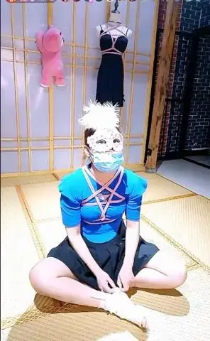 乐乐有点凶 绳艺直播 乐乐有点凶 绳艺直播<br>创作：乐乐有点凶<br>描述：乐乐有点凶 绳艺直播，美女面具绳艺捆绑直播，喜欢的请大家多多支持一下吧