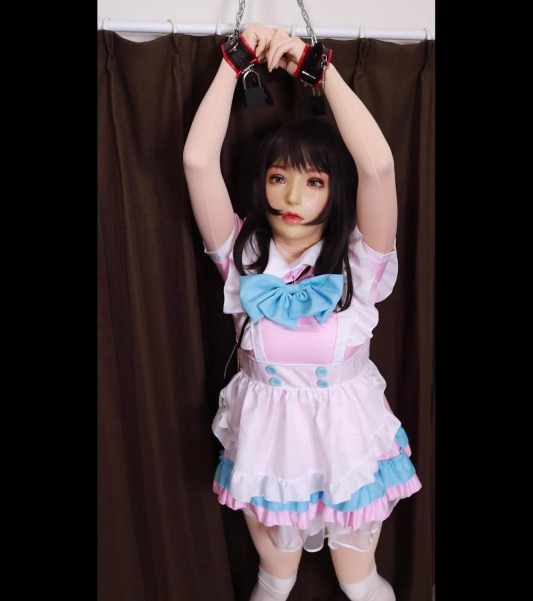 タイマーロックセルフ拘束　Timer lock Self Bondage with electric massage 作者：生体人形livingdoll<br>今回はタイマー式の南京錠を使って、<br>１５分間セルフ拘束撮影撮影しました。<br>低周波マッサージ機で責め続けられる動画です。<br><br>どんなにヨガっても。<br>時間がくるまで絶対止める事もマスクを外すこともできません。<br><br>悶える事しかできない生体人形であり続ける他はありません。<br><br>This time I used a timer padlock to<br>I filmed a 15 minute self bondage.<br>electric massage devices on her breasts<br><br>No matter how hard you struggle. No matter how many times I felt ecstasy.<br>I will never be able to stop or take off the mask until your time is up.<br><br>I become a LivingDoll that can only writhe in agony.<br><br>Paid Plan　<br>・１ videos [15:06]