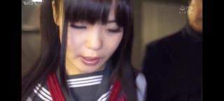 木马调教 日本 jk制服女生被捆绑拘束在木马上接受震动调教