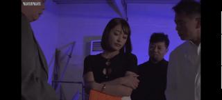 肮脏的狩猎俱乐部 日本 黑丝妹子落入圈套惨遭毒手 被捆绑吊起来折磨