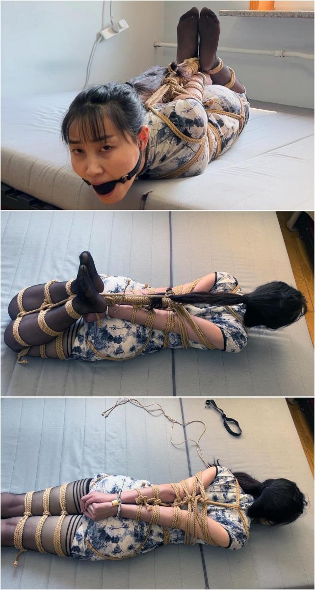 玩奴原创之不能呼吸了太紧了！约绑旗袍黑丝妹子，蛇缚并肘暴杀驷马手铐超大号口球！交流约绑教程请加1152327635。 解压密码<span style='color:#b0b0b0;'>[隐藏文字，购买后可见]</span>感谢各位同好对我的支持！博主每次绑妹子都是比较紧的，今天也不例外，直臂带手铐直接绑的严严实实！要说用绳子惩罚妹子那还得是暴杀驷马，压迫感和恐惧感顶级，妹子向我练练抱怨真的好紧无法呼吸,敬请欣赏！<br>另外为了方便各位同好约绑，博主最近推出了一个非常详细的约绑教程。里面有非常详细的从零基础开始教大家如何认识妹子，如何与妹子沟通等等。非常的实用，有兴趣的各位同好加805351328咨询，备用1152327635。<br>有兴趣的同好也可以搜索玩奴原创其他作品，目前博主已经出了五个系列，分别是绝对真实调教系列，真实约拍系列，口水囚徒系列，紧缚实验室系列以及新出的美人小舔犬系列都非常精彩，各种元素满满，希望各位同好多多支持！推特可以关注浅神。<br>下载操作：<br>1、电脑下载<br>2、解压<br>3、将压缩包内文件重命名后缀加.mp4或直接用播放器打开。